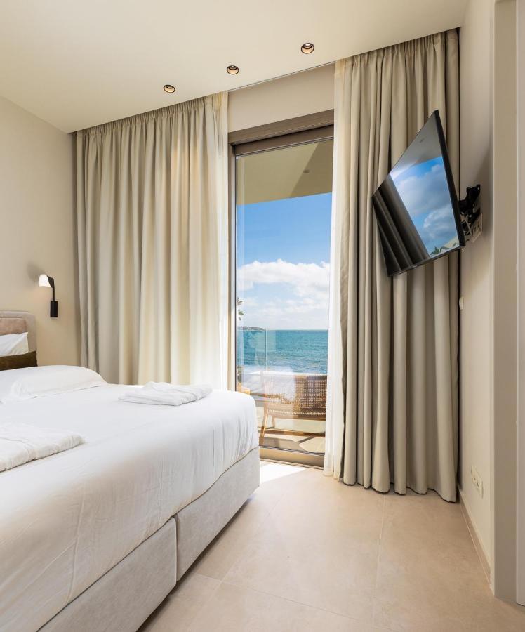 Kales Sea View Suites Ierapetra  Exterior photo